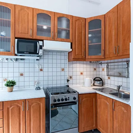 Very - Simple - Easy Sleep * 부다페스트