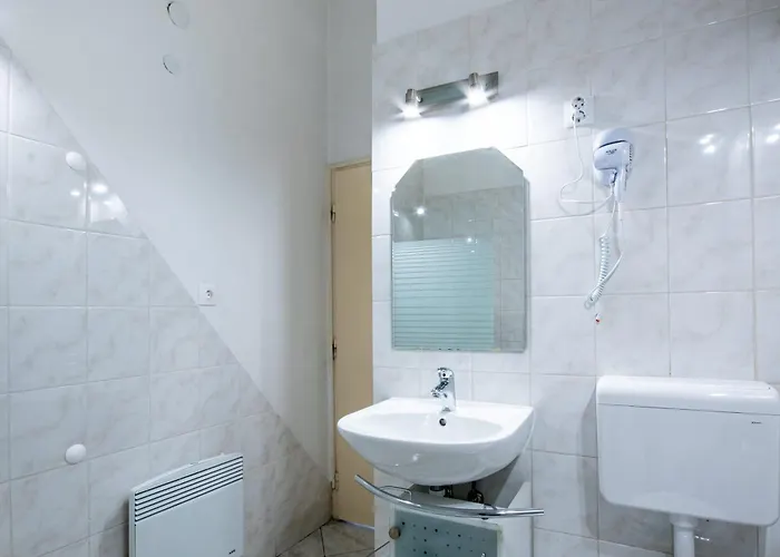 Very - Simple - Easy Sleep * Budapeszt