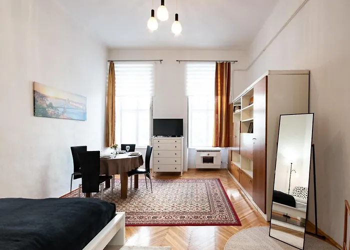 Very - Simple - Easy Sleep Apartament *