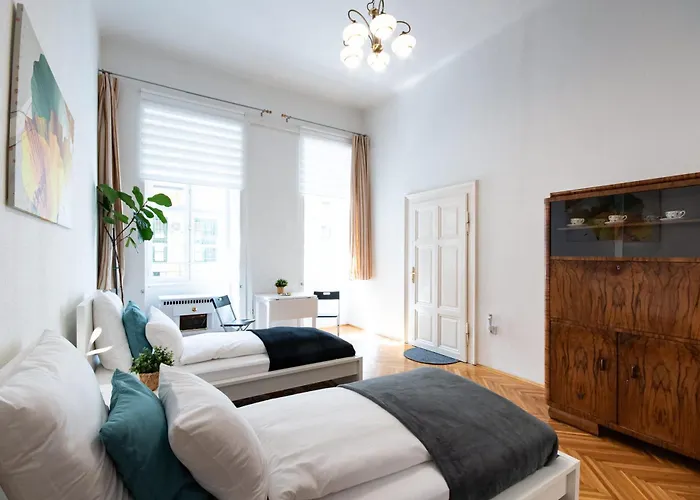 Very - Simple - Easy Sleep * Budapest